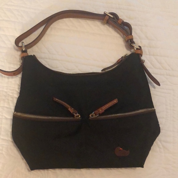 Dooney & Bourke Handbags - Dooney & Bourke small handbag